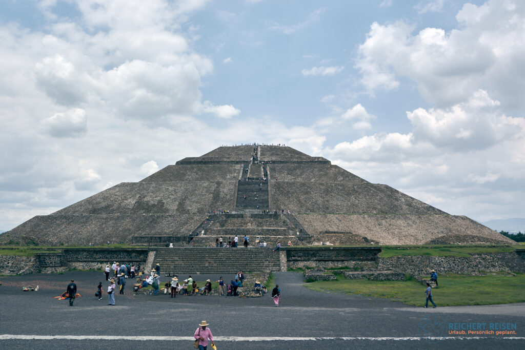 Sonnenpyramide - Teotihuacán